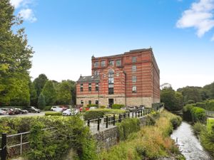 External- click for photo gallery